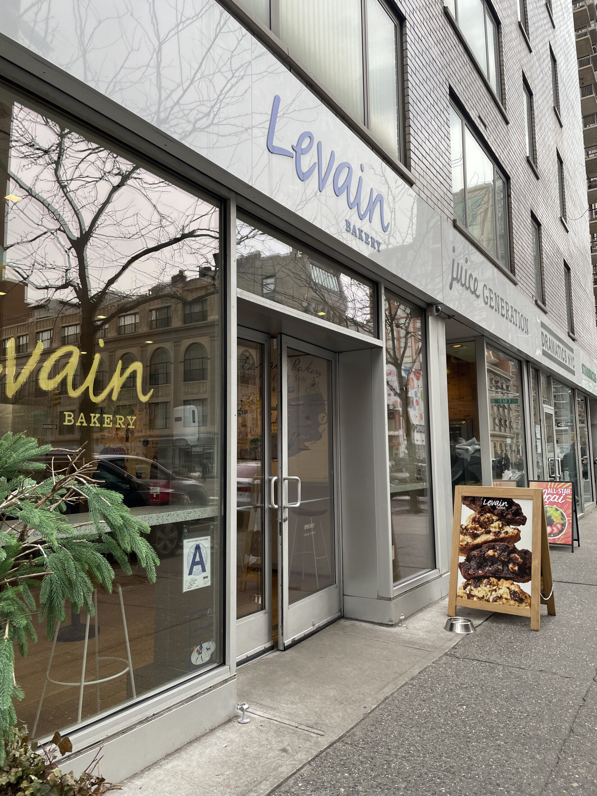 Esterno del Levain Bakery